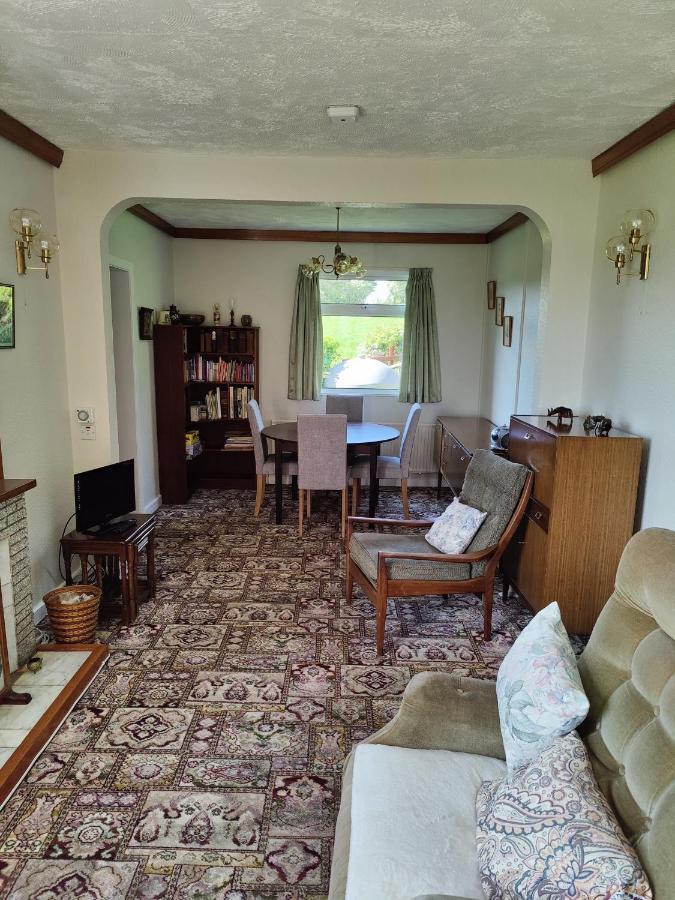 The Bungalow Self-Catering Accommodation แบลลีย์เบอเฟย์ ภายนอก รูปภาพ